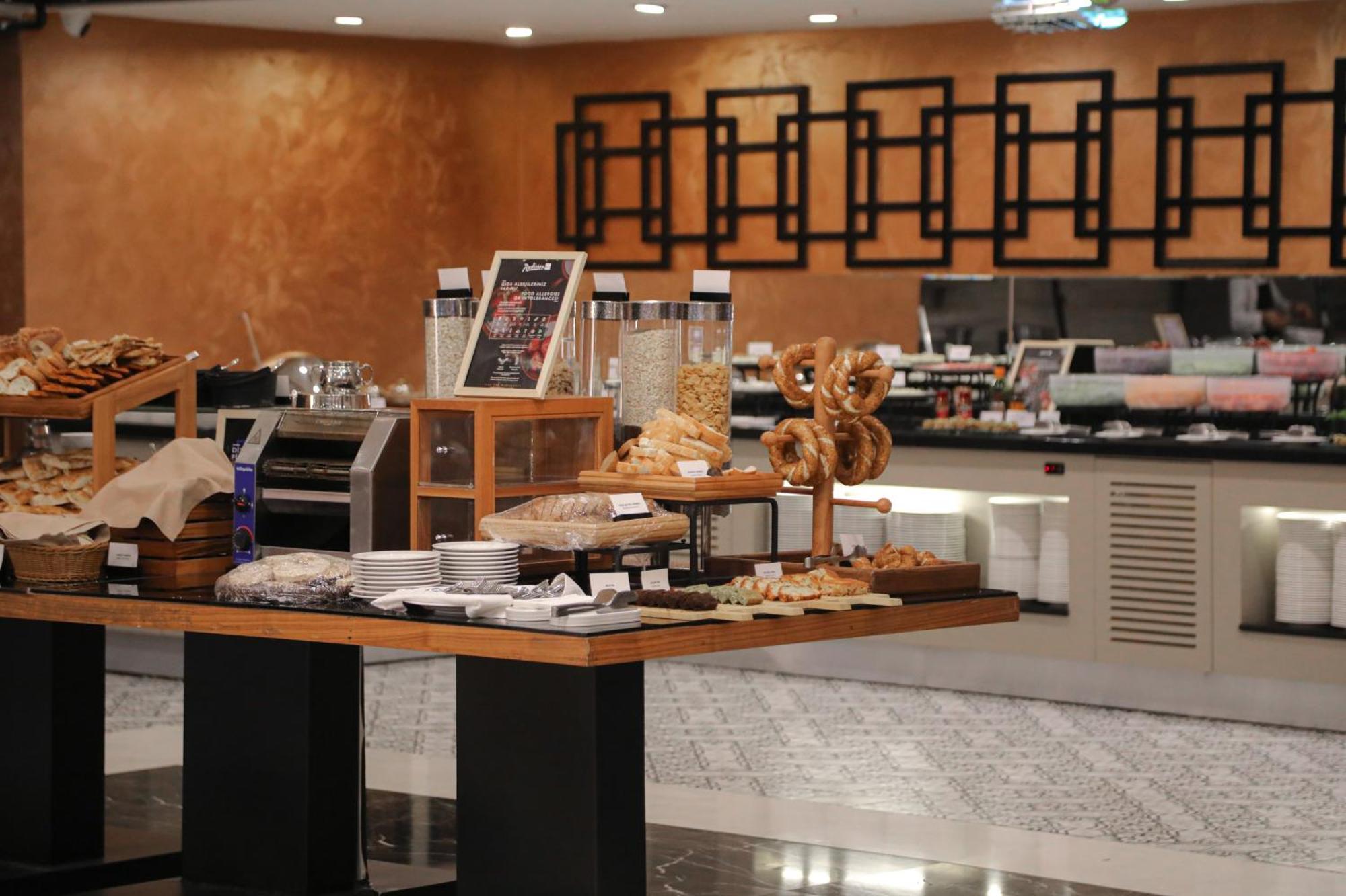 Radisson Blu Hotel, Diyarbakır Kültér fotó